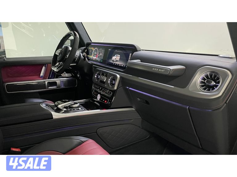 Mercedes-Benz G-Class11